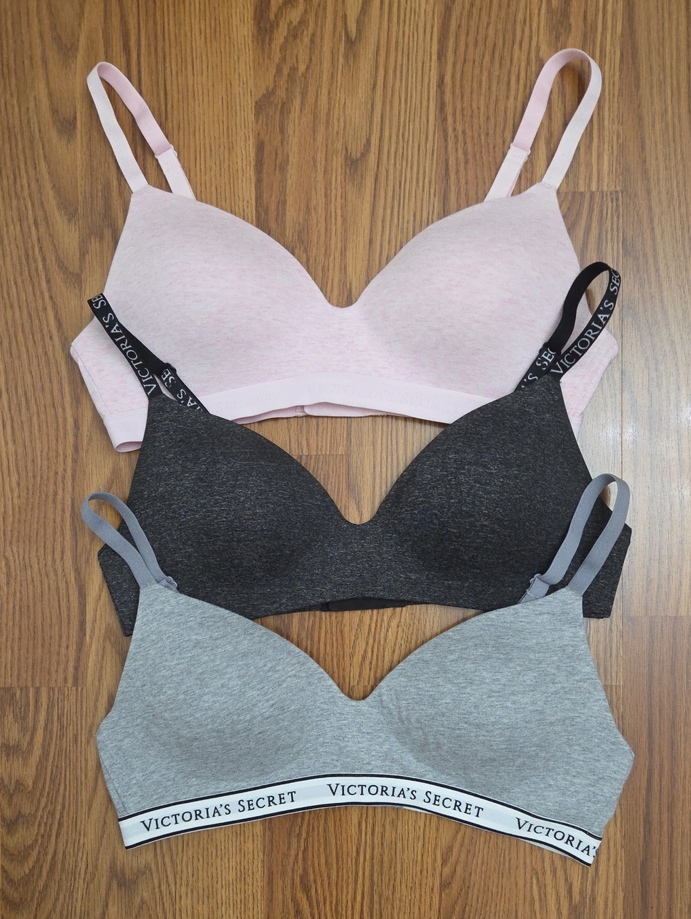 3 Victoria's Secret T-Shirt Lightly Lined Smooth Wireless Bra Bundle/ 36C